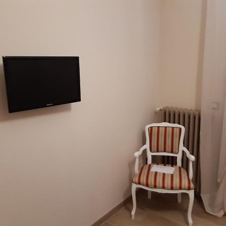 La Rosa Di Francesco Inn Valfabbrica Kültér fotó